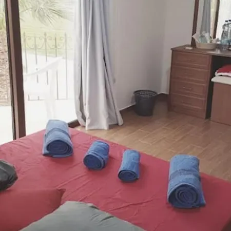 Βίλα Mansion Ideal For 3 Families Or *