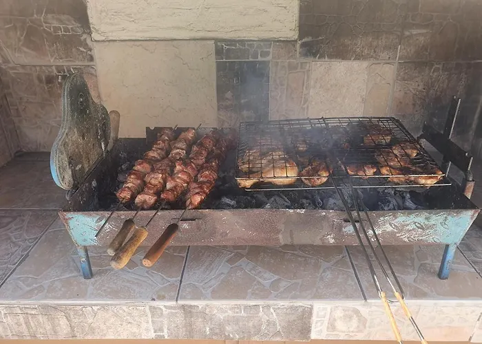 Mansion Ideal For 3 Families Or Вилла *