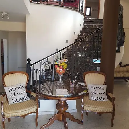 Mansion Ideal For 3 Families Or Larnaca